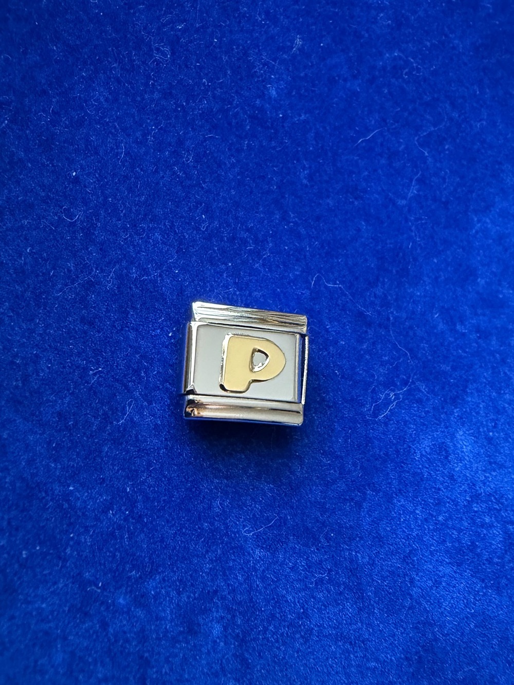 Letter “P” 18k OG Manuel Zed Italian Charm